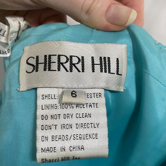 Sherri Hill Prom Dress Size 6 - Picture 8 of 9